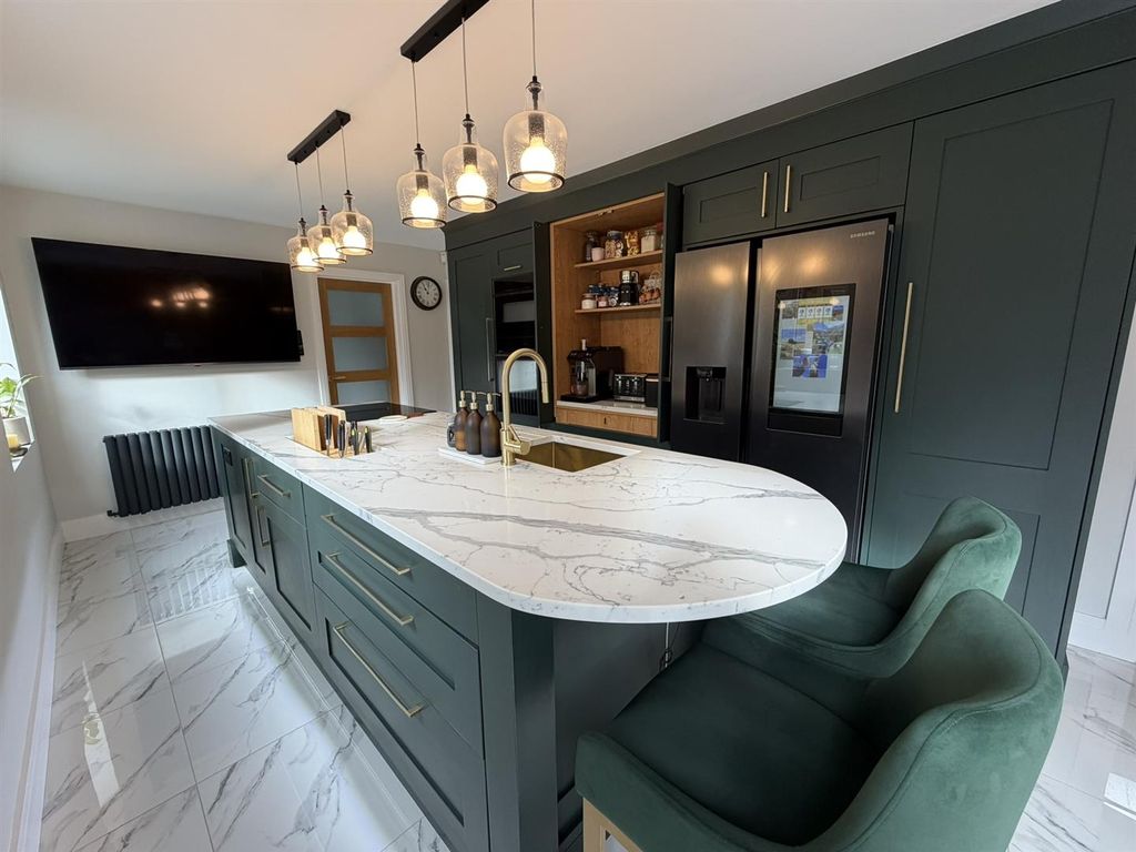Additional image 7 of 4 bed property for saleShackleton Drive, Daventry NN11