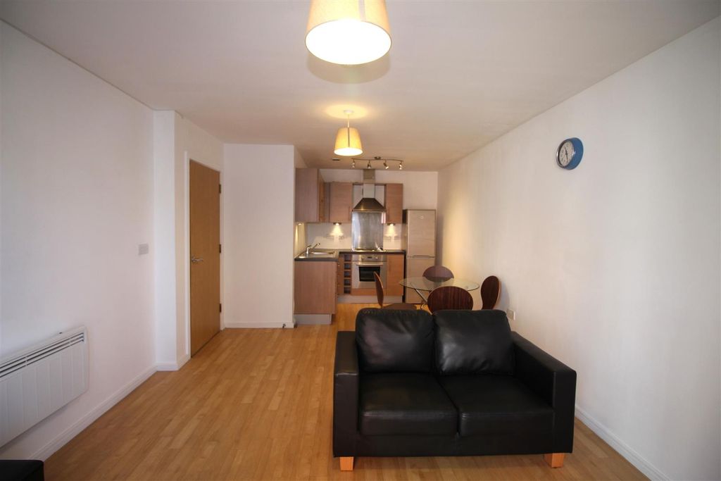 Property photo 3 of 7 4 Rec2.Jpg