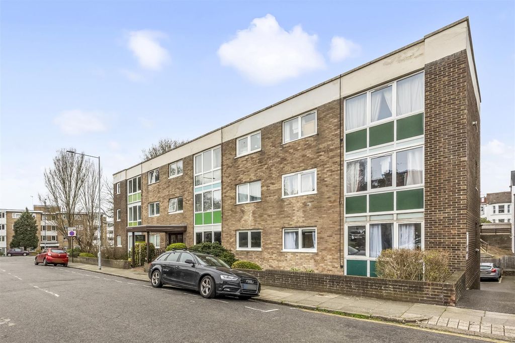 Property photo 1 of 15 Front