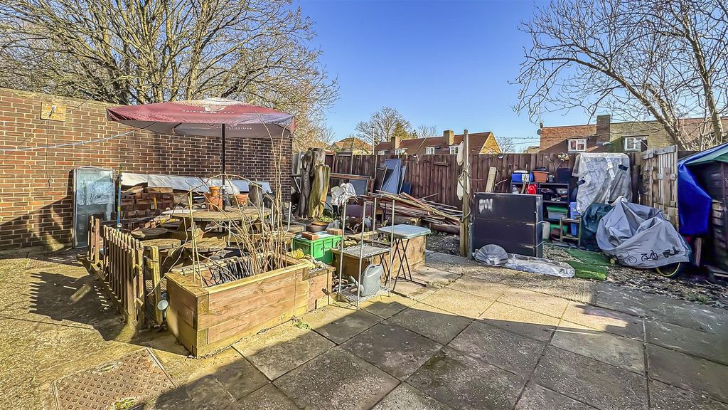 Property photo 2 of 11 Img_3126.Jpg