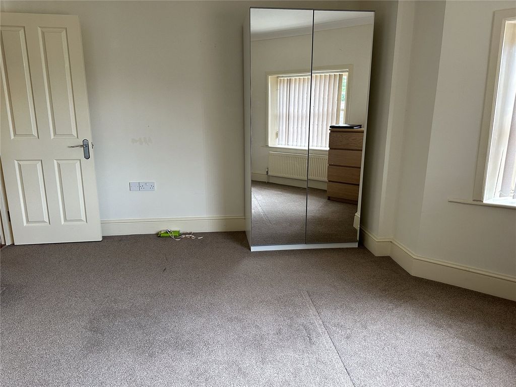 Additional image 8 of 3 bed flat to rentLong Street, Williton, Taunton TA4