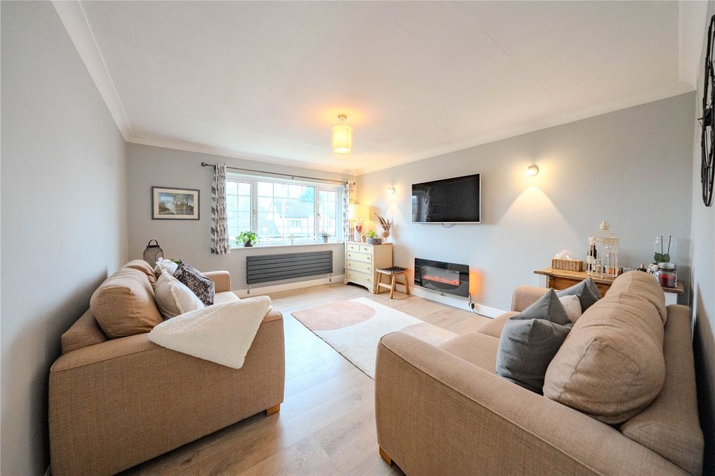 Property photo 2 of 10 Picture No. 22