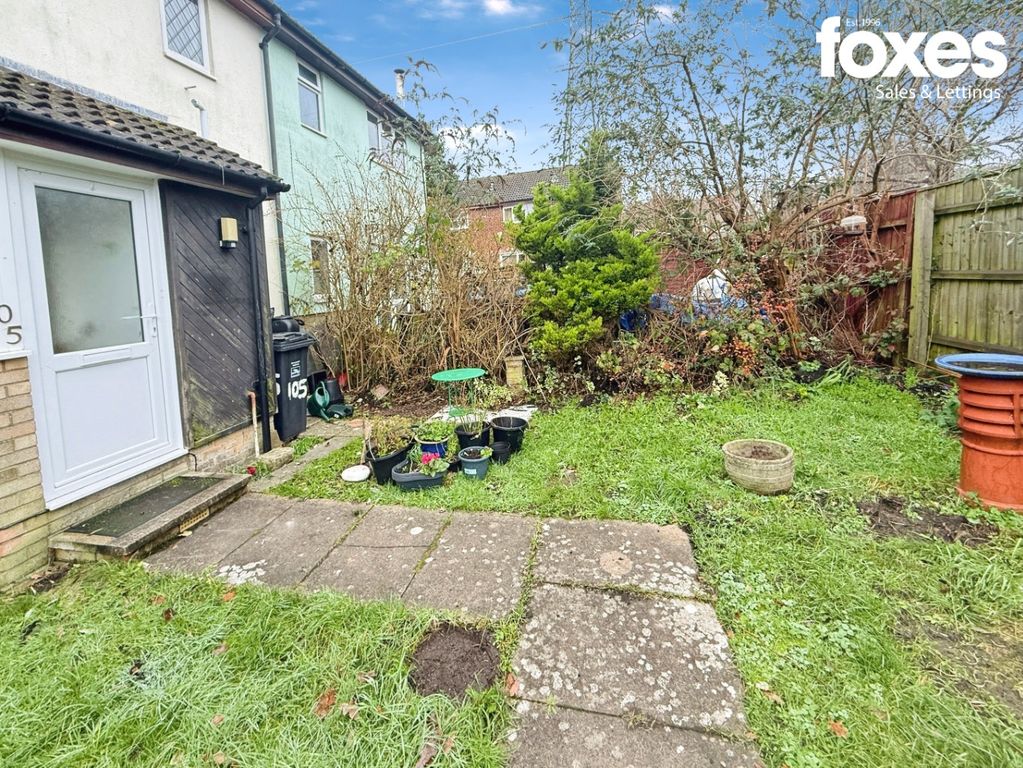 Property photo 2 of 17 4778371