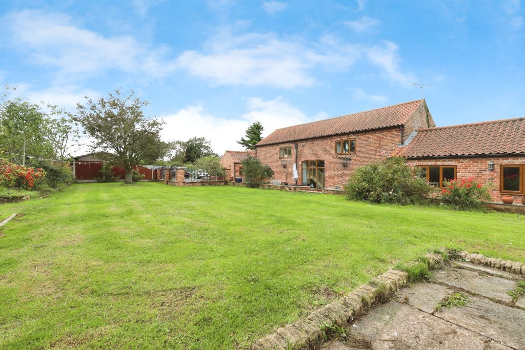 Property photo 1 of 23