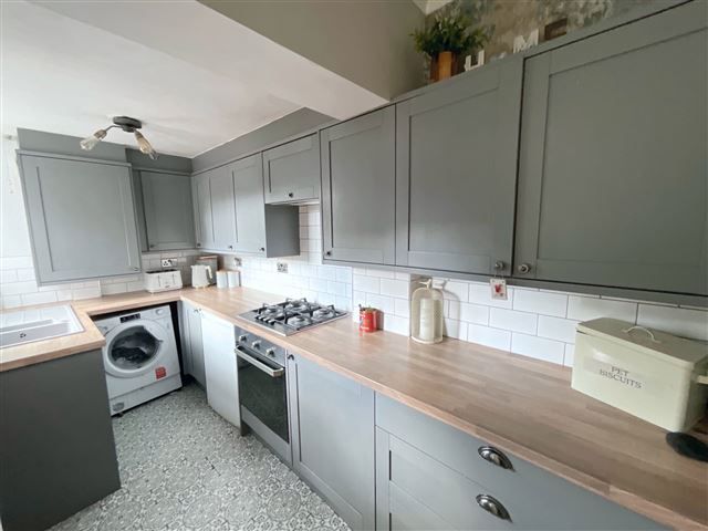 Property photo 3 of 21 Kitchen/Diner