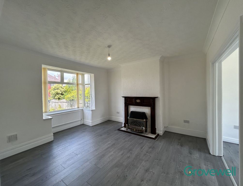 Property photo 2 of 26