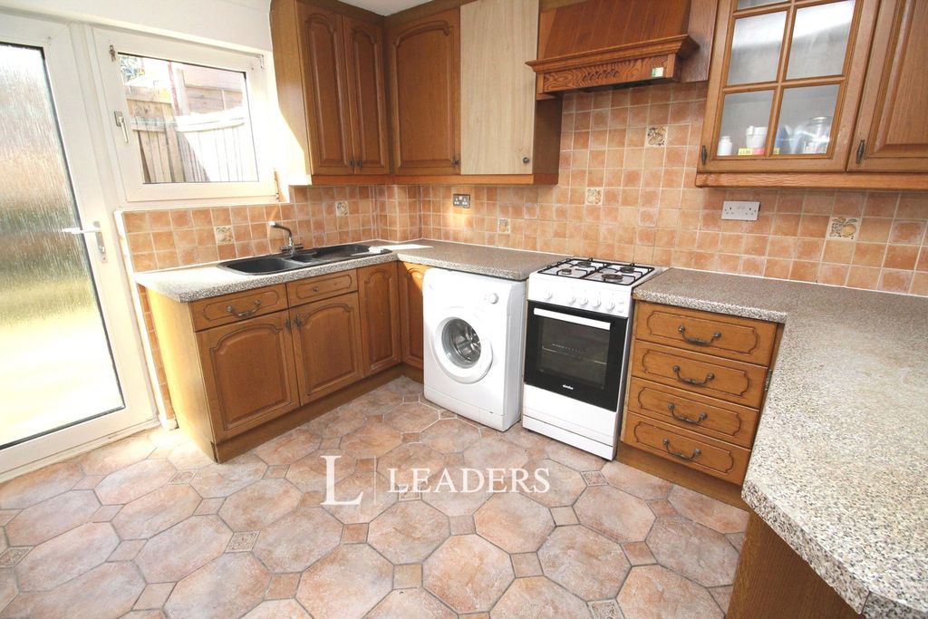 Property photo 2 of 13 Picture No. 10