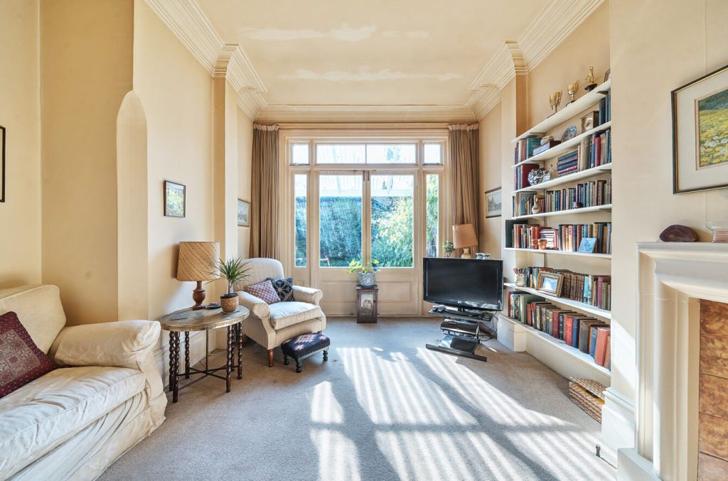 Property photo 2 of 15