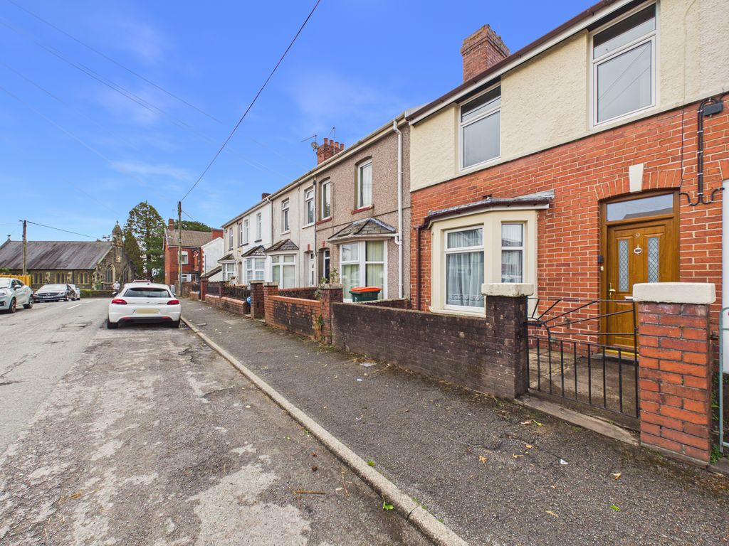 Property photo 1 of 14 Cam06353G6-Pr0028-Still015