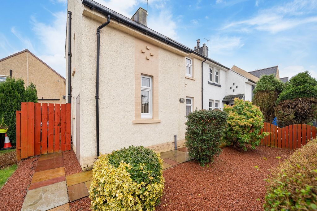 Property photo 3 of 28