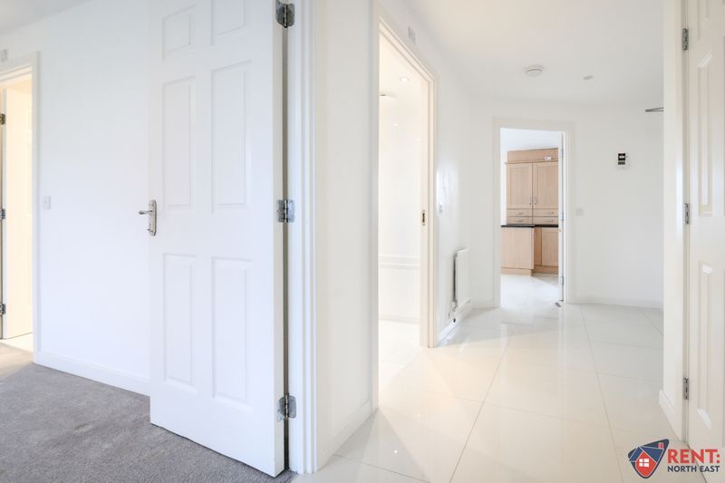 Property photo 3 of 10 Photo 5