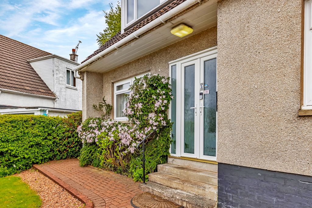 Property photo 3 of 40 2