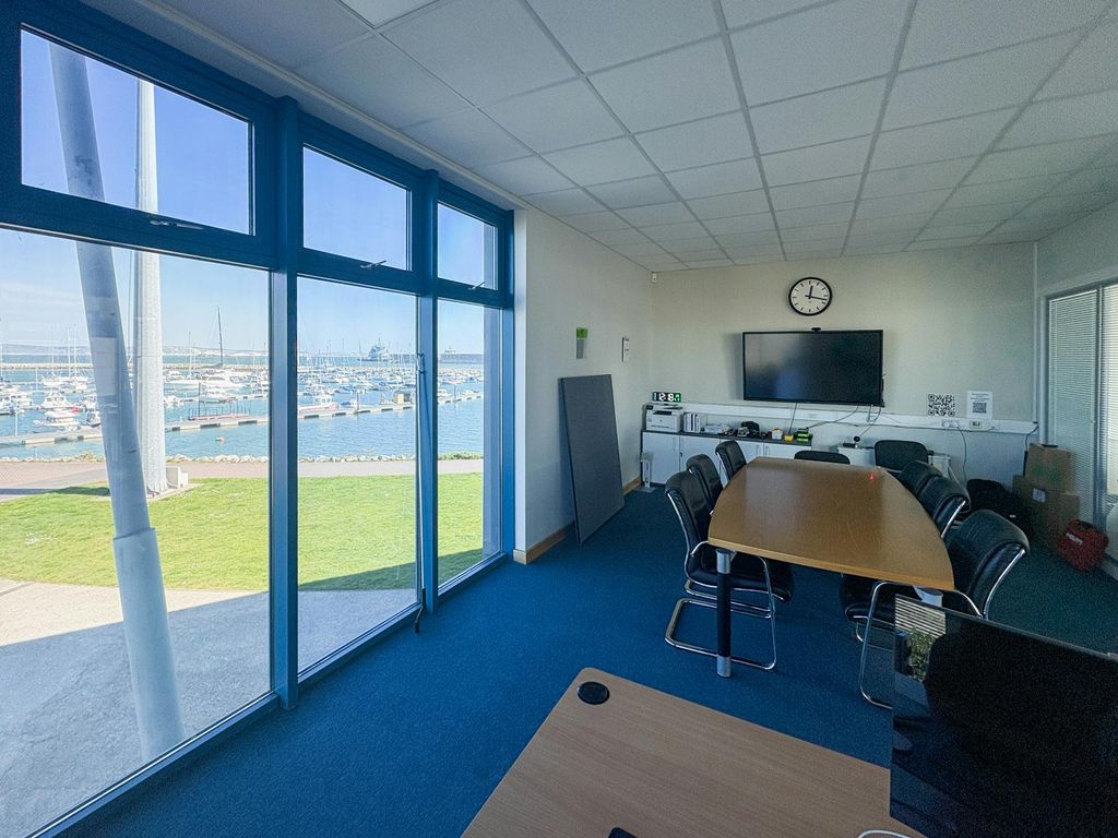 Property photo 3 of 8 Unit 8  15 5.Jpg