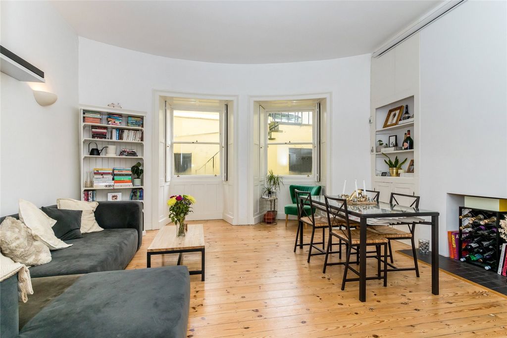 Property photo 2 of 10 Picture No. 06