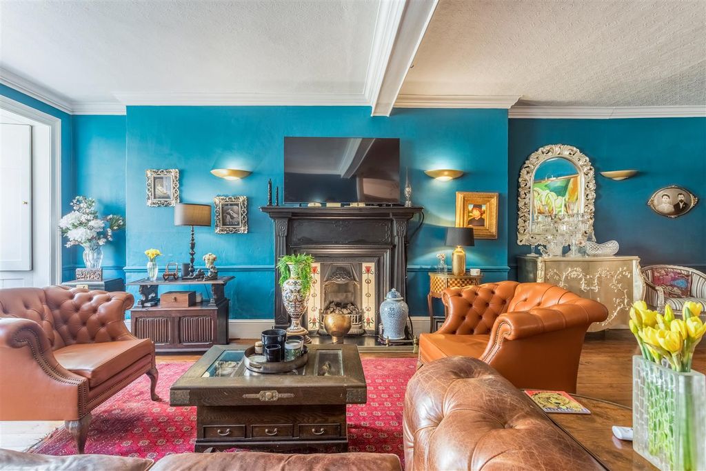 Property photo 2 of 41 14A Brunswick Terrace-8.Jpg