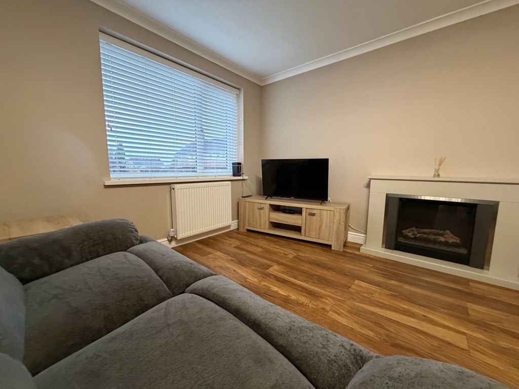 Property photo 3 of 26