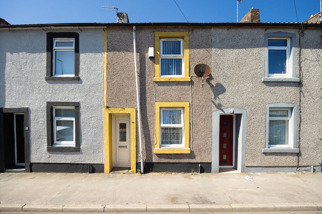 Property photo 1 of 25