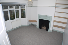 Property photo 3 of 11 Living Room