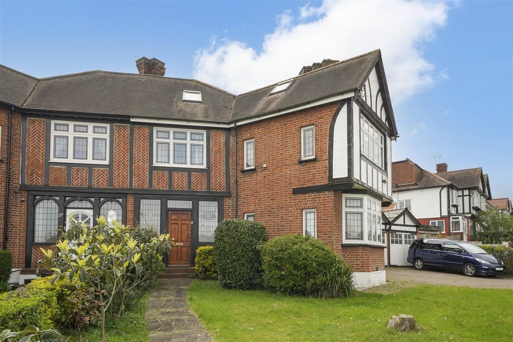 Property photo 1 of 15 53 Blockley Road - Bh8X4Qhlhtzp3Ts7X5Ob.Jpg