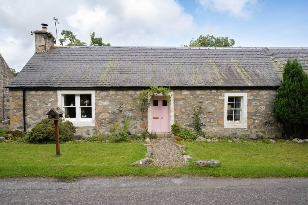 Property photo 1 of 25