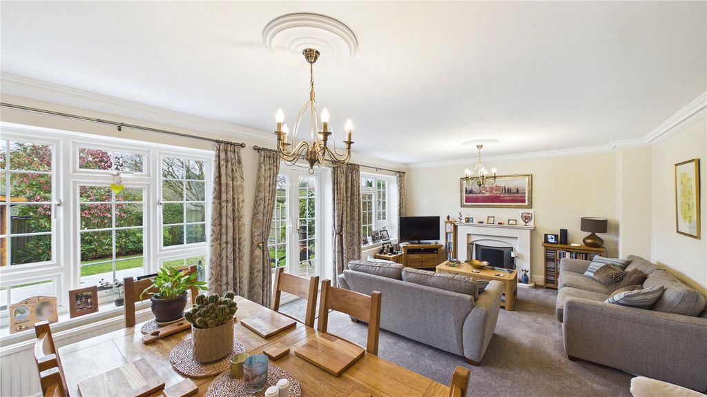 Property photo 3 of 18 Picture 3