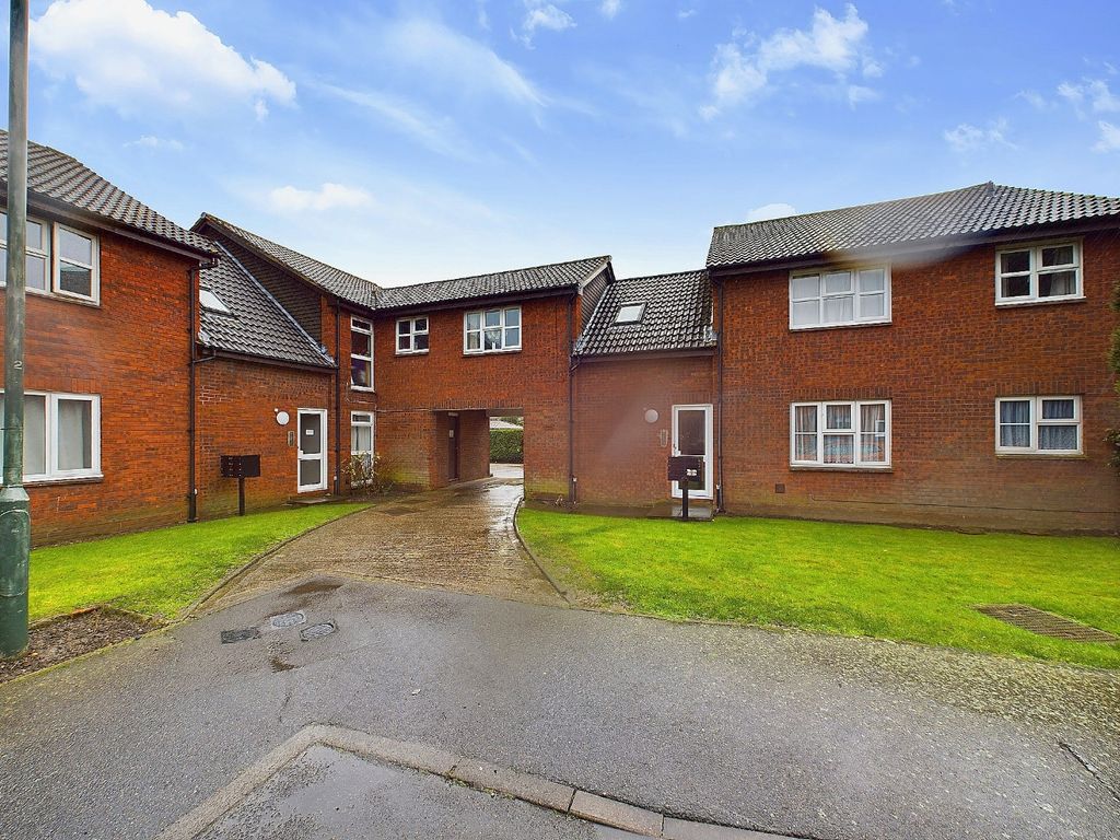 Property photo 1 of 8 3923232