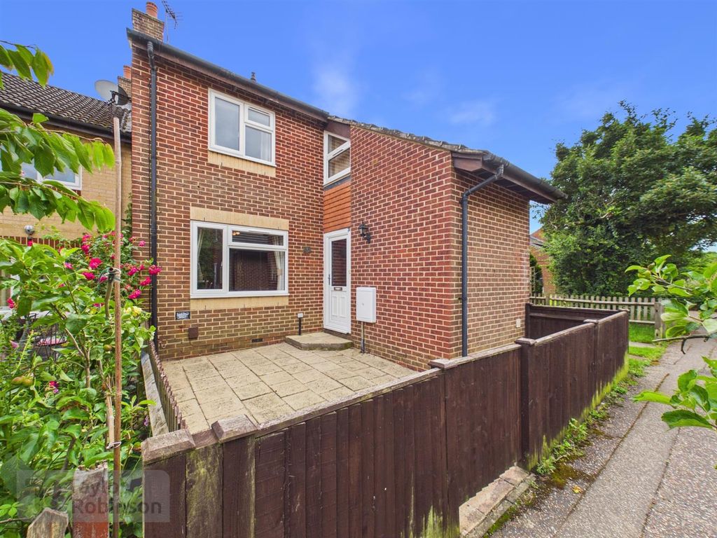 Property photo 1 of 11 Cam02600G0-Pr0757-Still012.Jpg