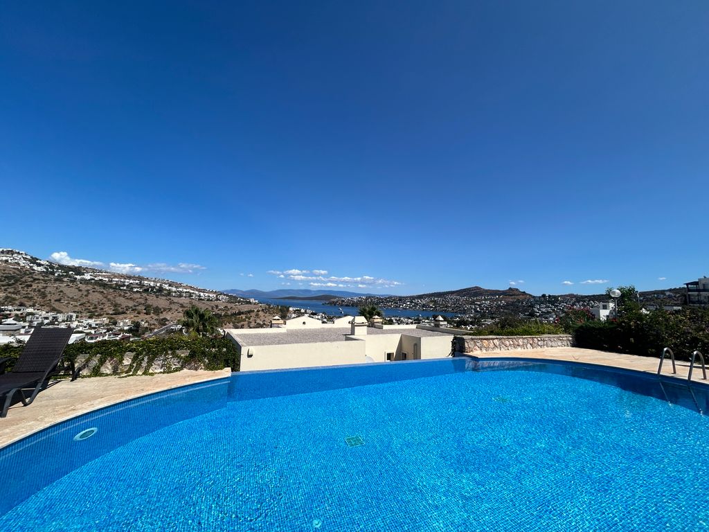 Property photo 3 of 26 A Sea View Duplex Villa In Bodrum For Sale - Sea Views From The Communal Pool