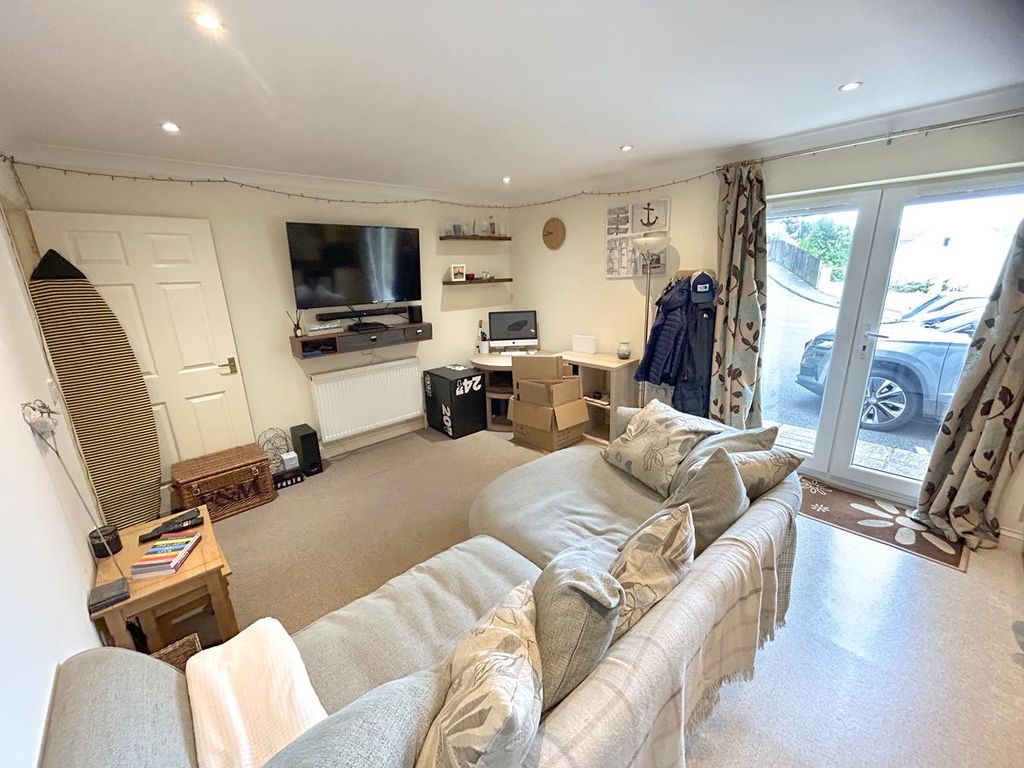 Property photo 2 of 11 Img_4706.Jpg