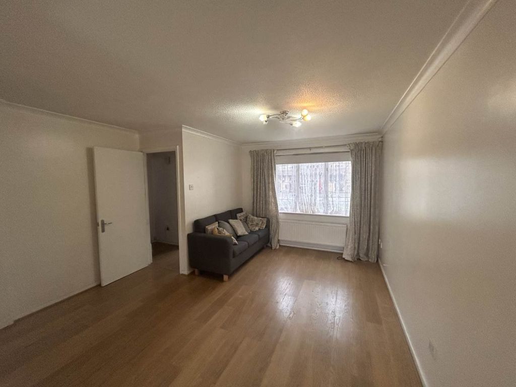 Property photo 2 of 8 Getattachmentthumbnail