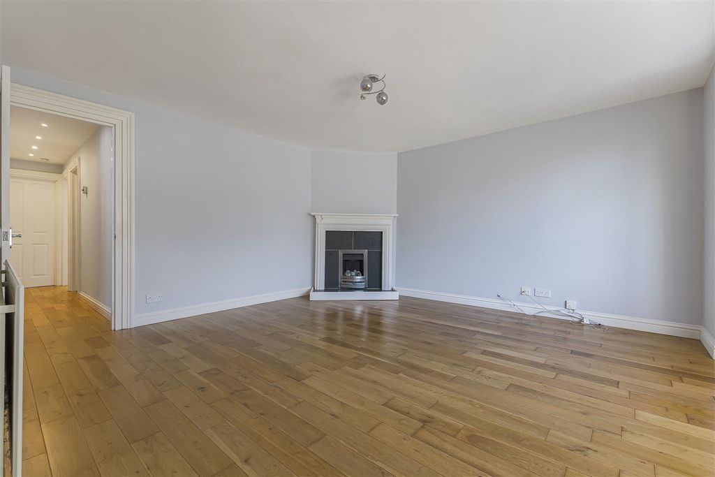 Property photo 3 of 17 B2G_1460.Jpg