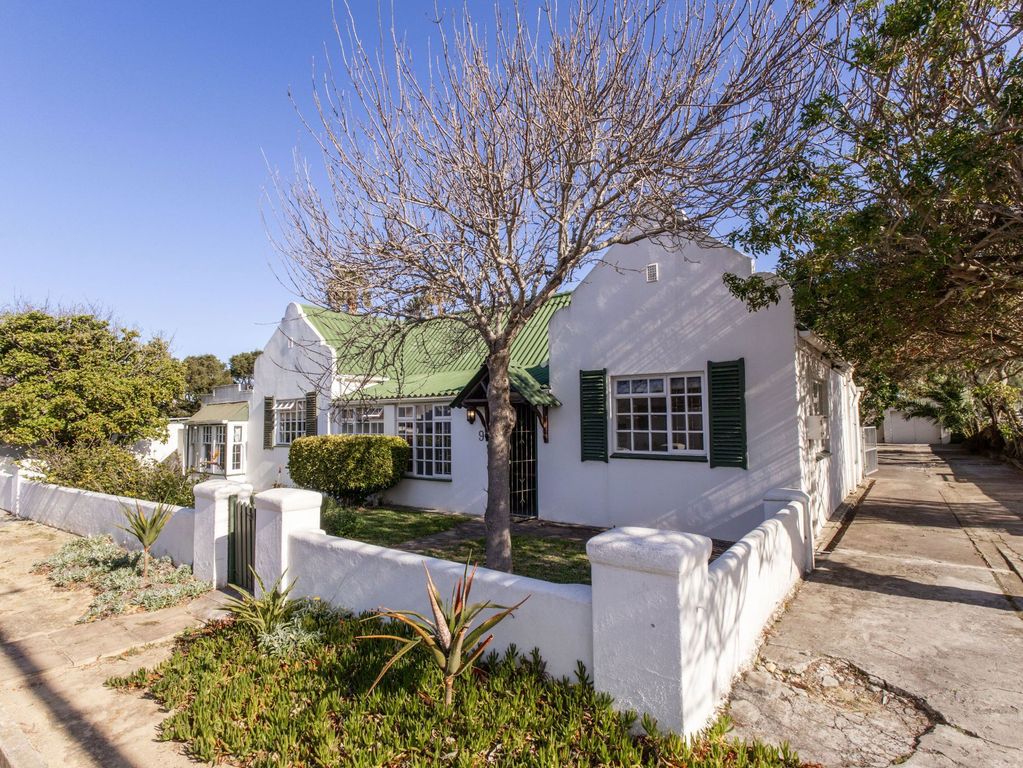 Property photo 2 of 30 Hf1746663