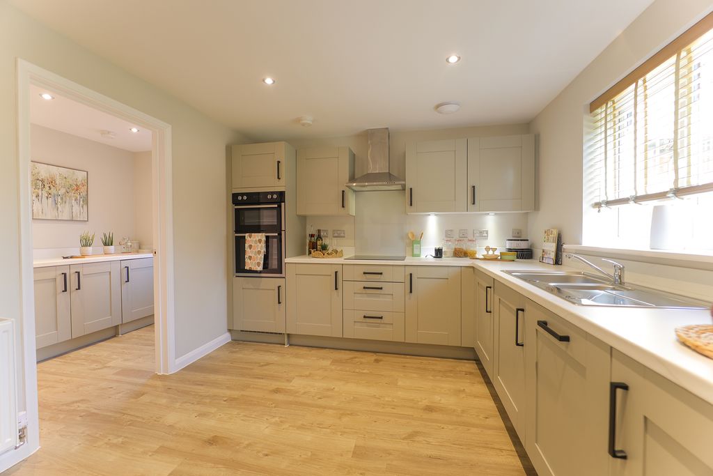 Property photo 2 of 9