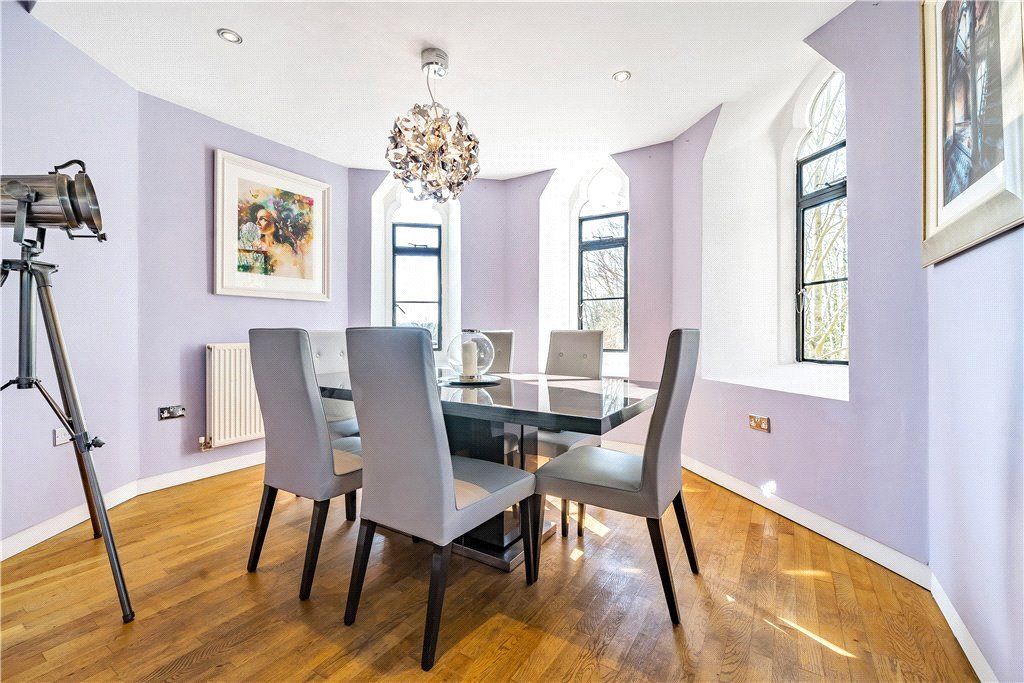 Property photo 3 of 23 Open Plan Living