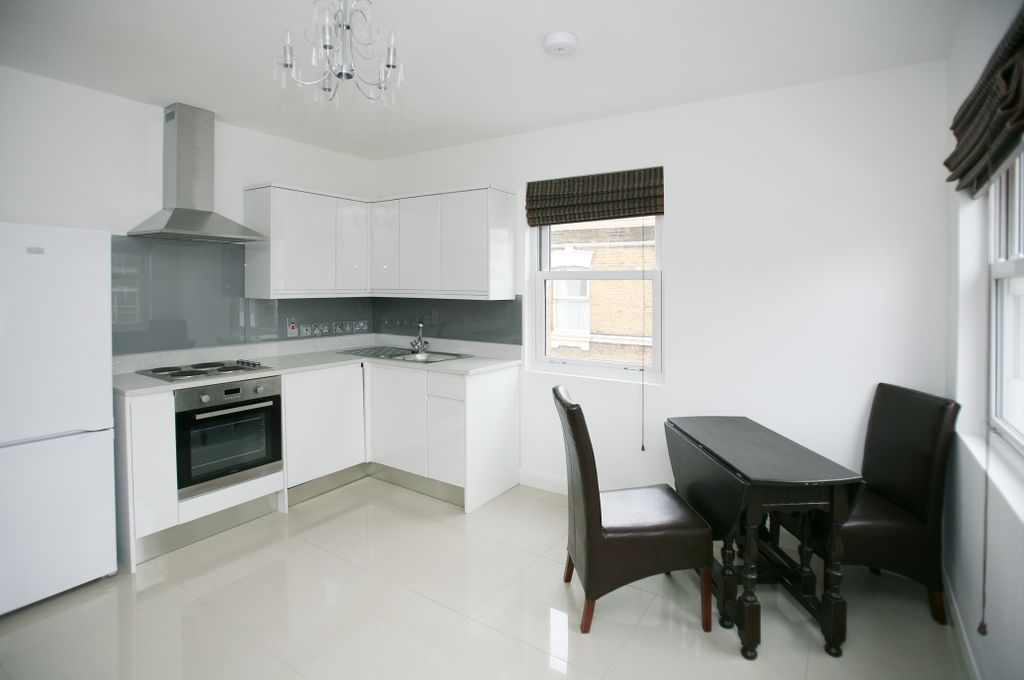 Property photo 3 of 7 Open-Plan Kitchen/Lounge