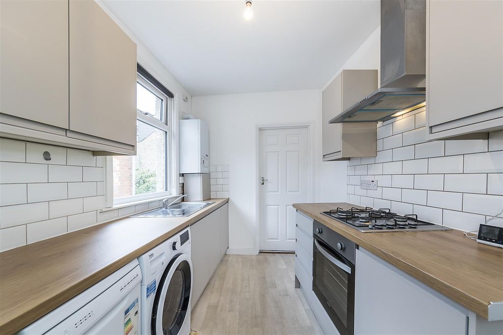 Property photo 3 of 13 3