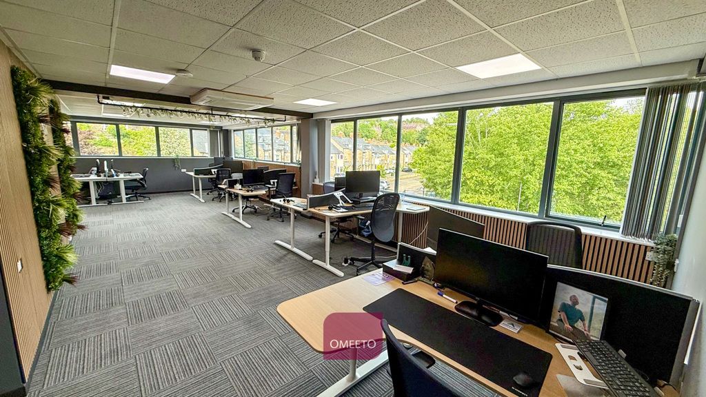 Property photo 3 of 12 Offices For Rent