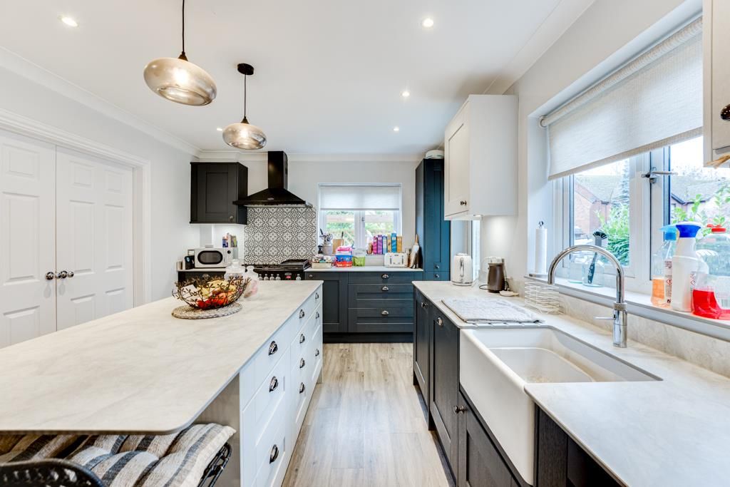 Property photo 3 of 43 12 Chase Hill, Geddington-20.Jpg