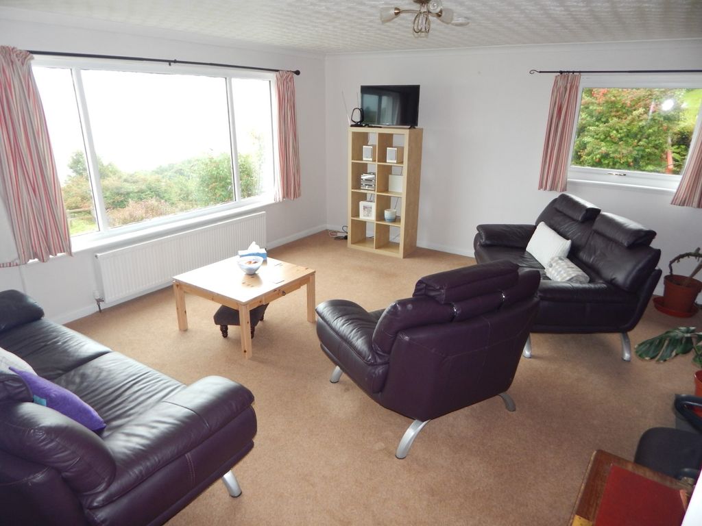 Property photo 3 of 26