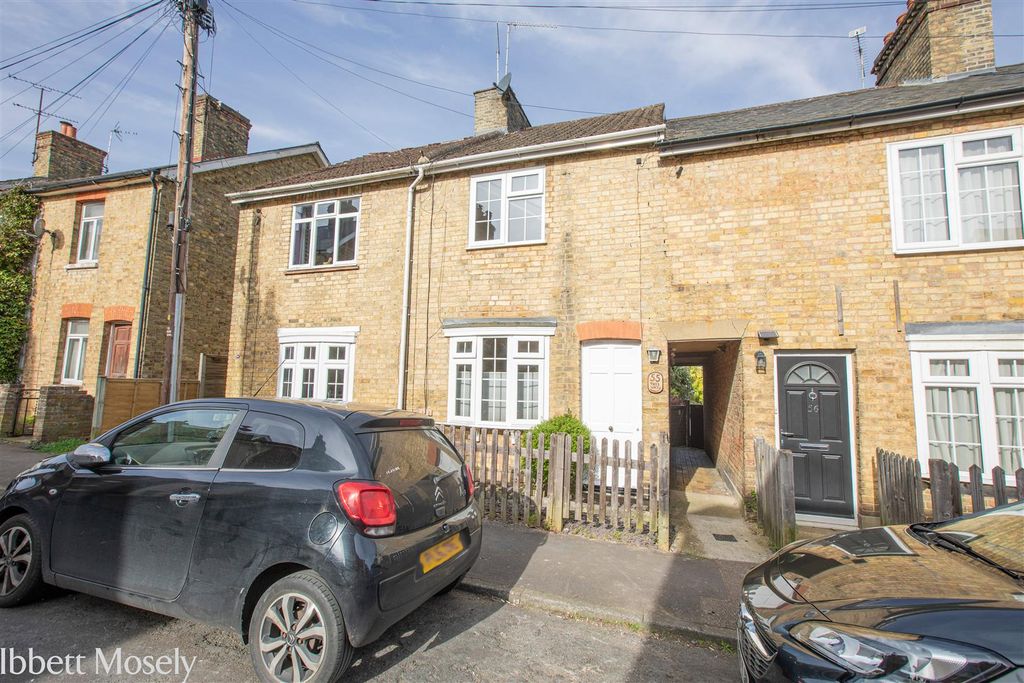 Property photo 2 of 23 20260409-55 Cobden Rd4.Jpg