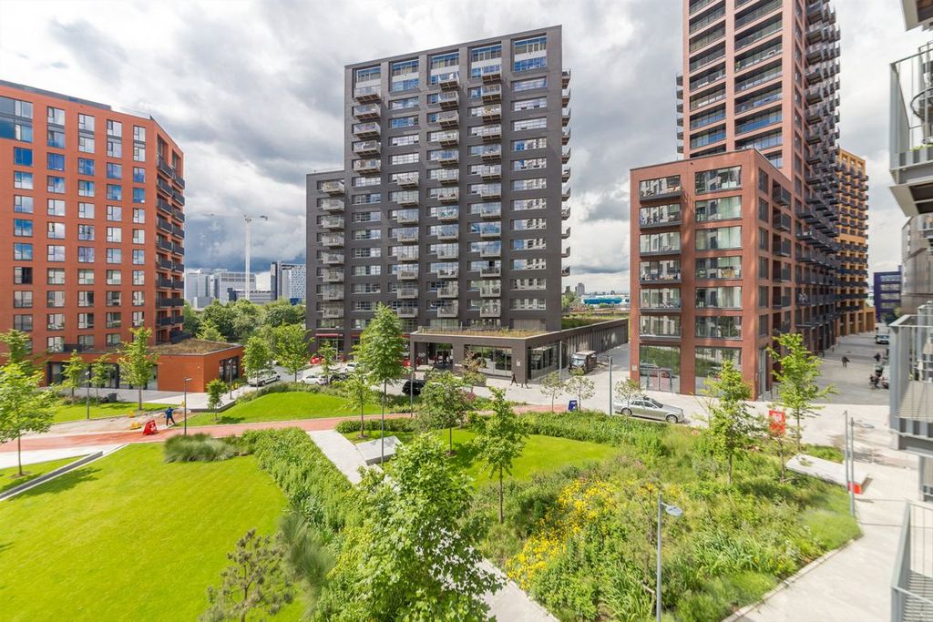 Property photo 2 of 2