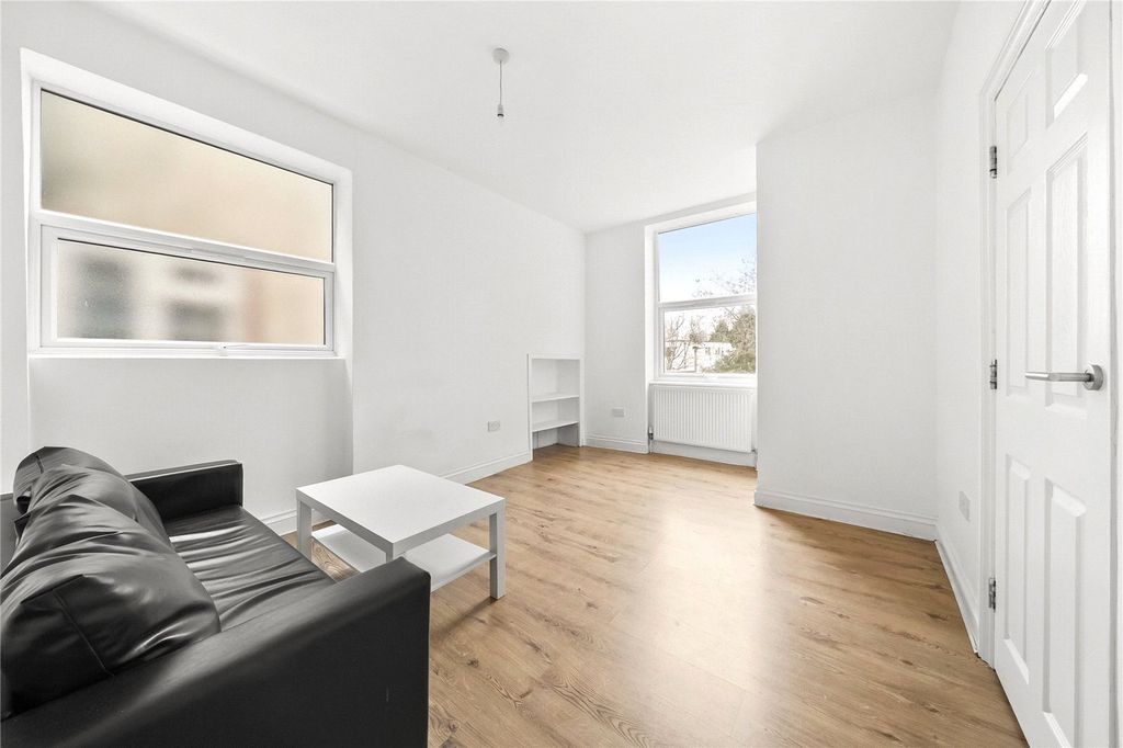 Property photo 1 of 15 Picture No. 21