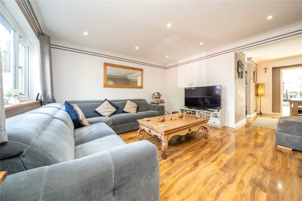 Property photo 2 of 14 Picture No. 09