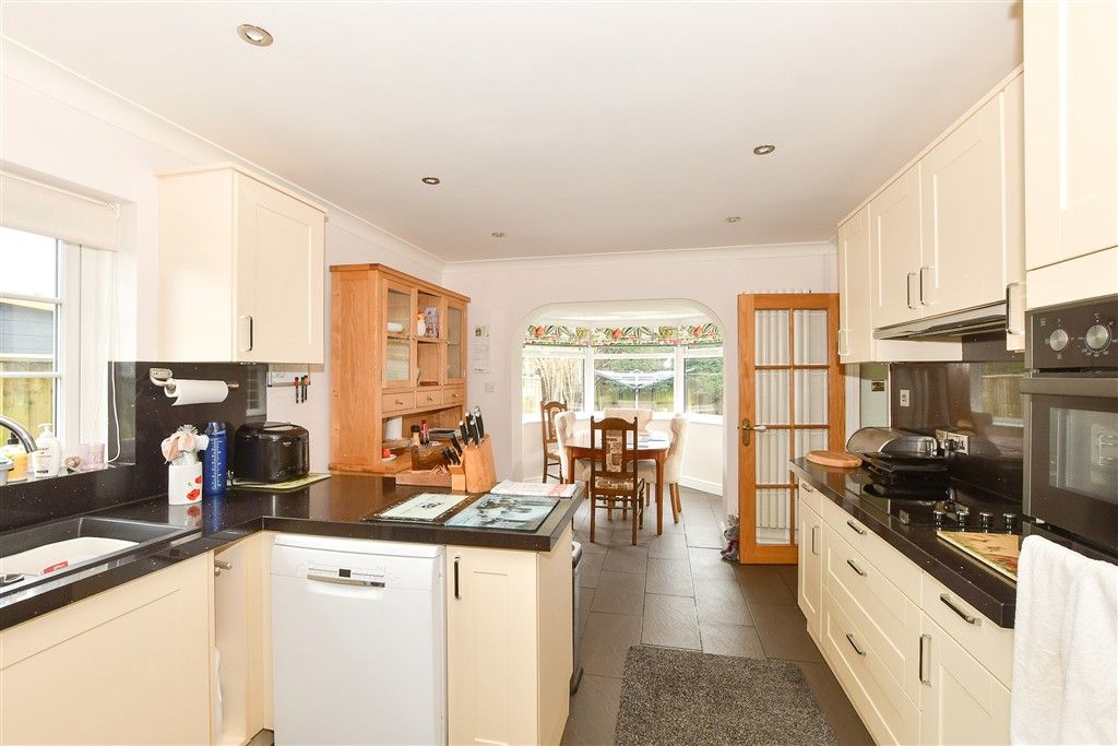 Property photo 3 of 13 Kitchen