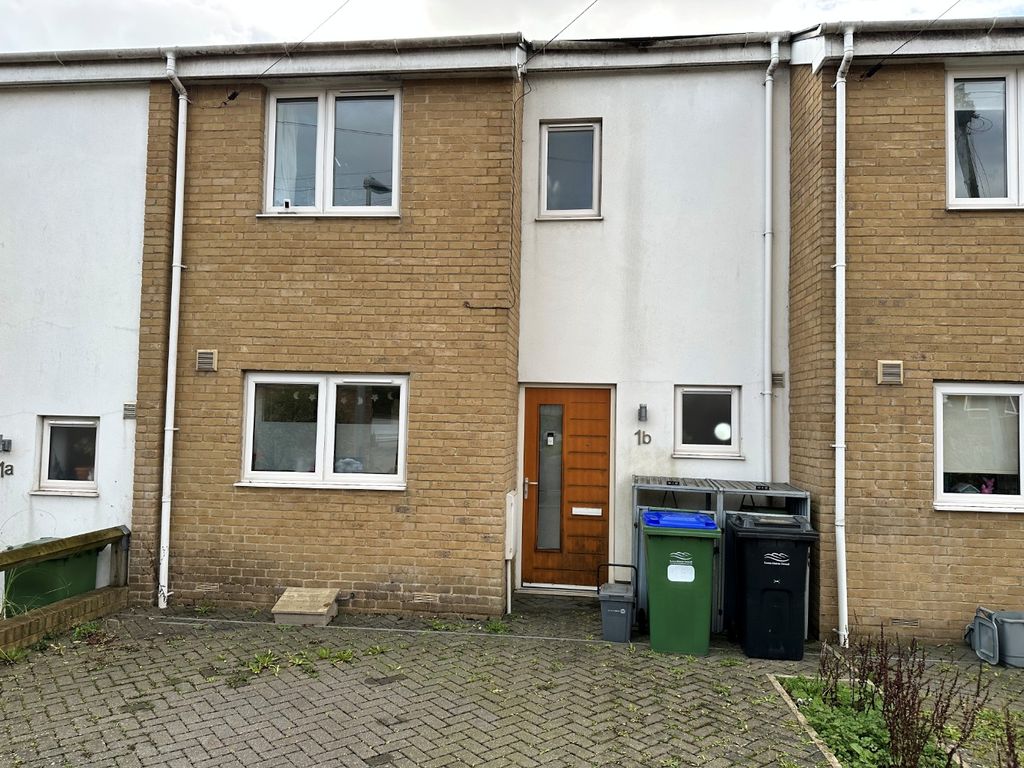 Property photo 1 of 6 4735980