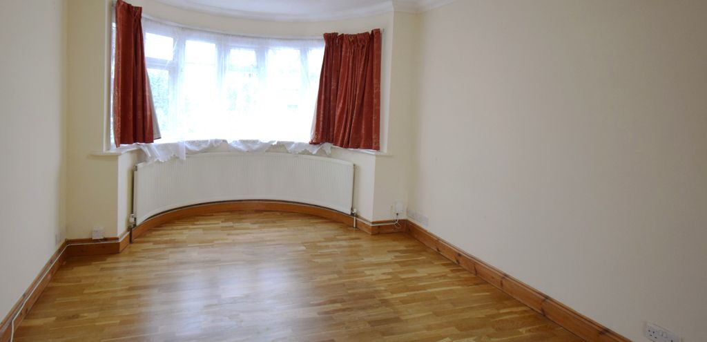 Property photo 3 of 12 Living Room