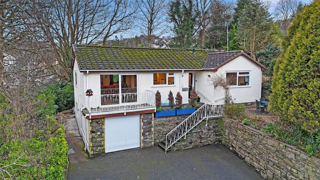 Property photo 1 of 13 1 - Picture No. 01