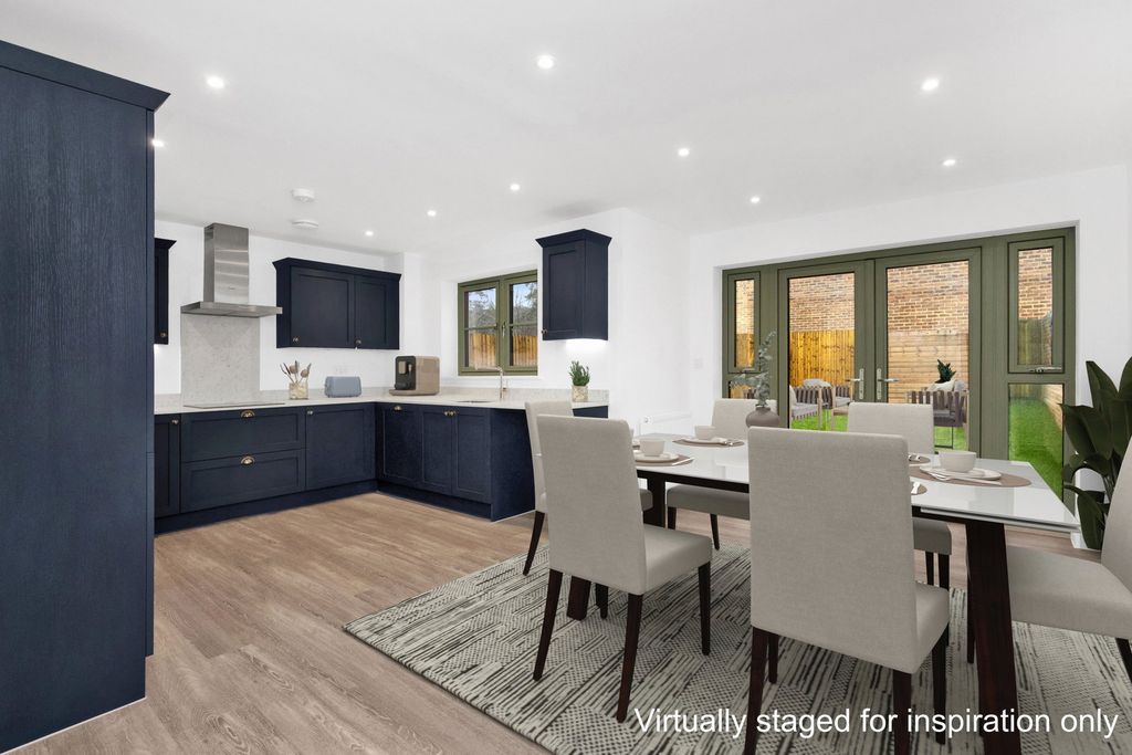 Property photo 2 of 29