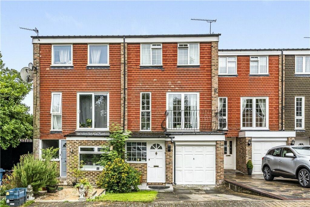 Property photo 1 of 17
