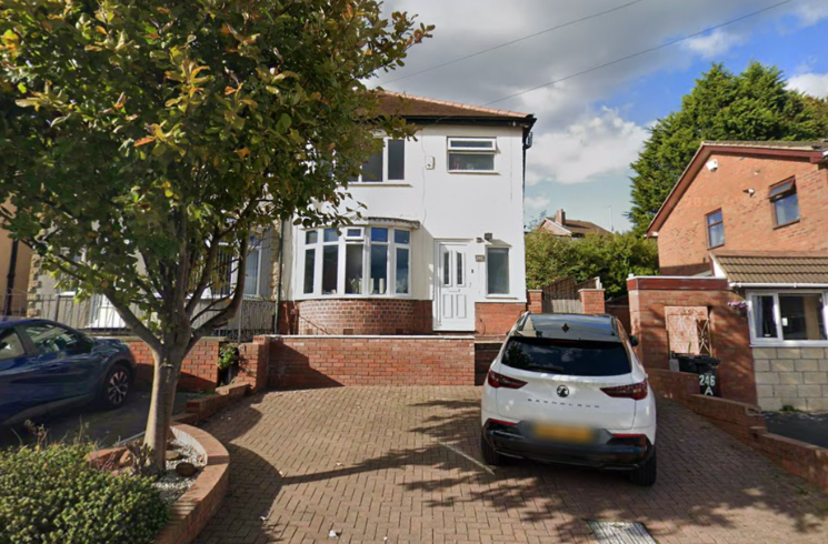 Property photo 2 of 9